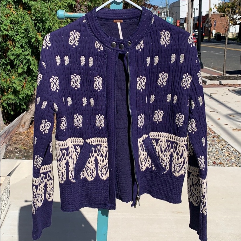 Free people sweater